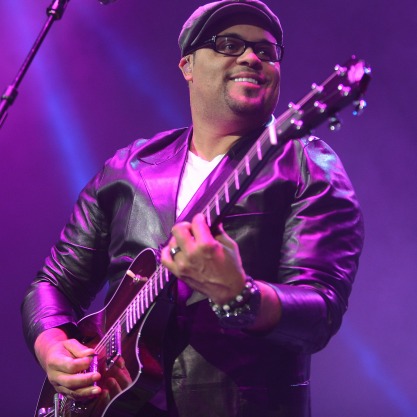 israel houghton