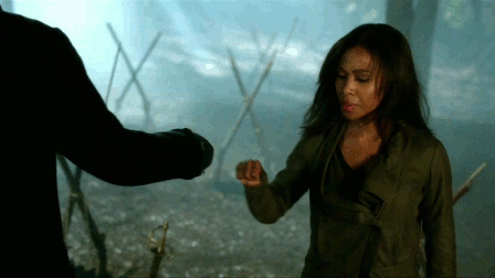 Ichabbie Fist Bump
