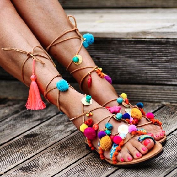 pom pom sandal opener