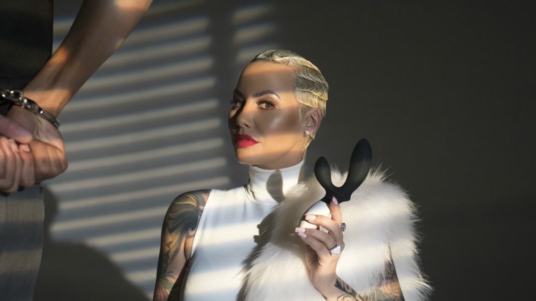 Amber Rose sex toys 