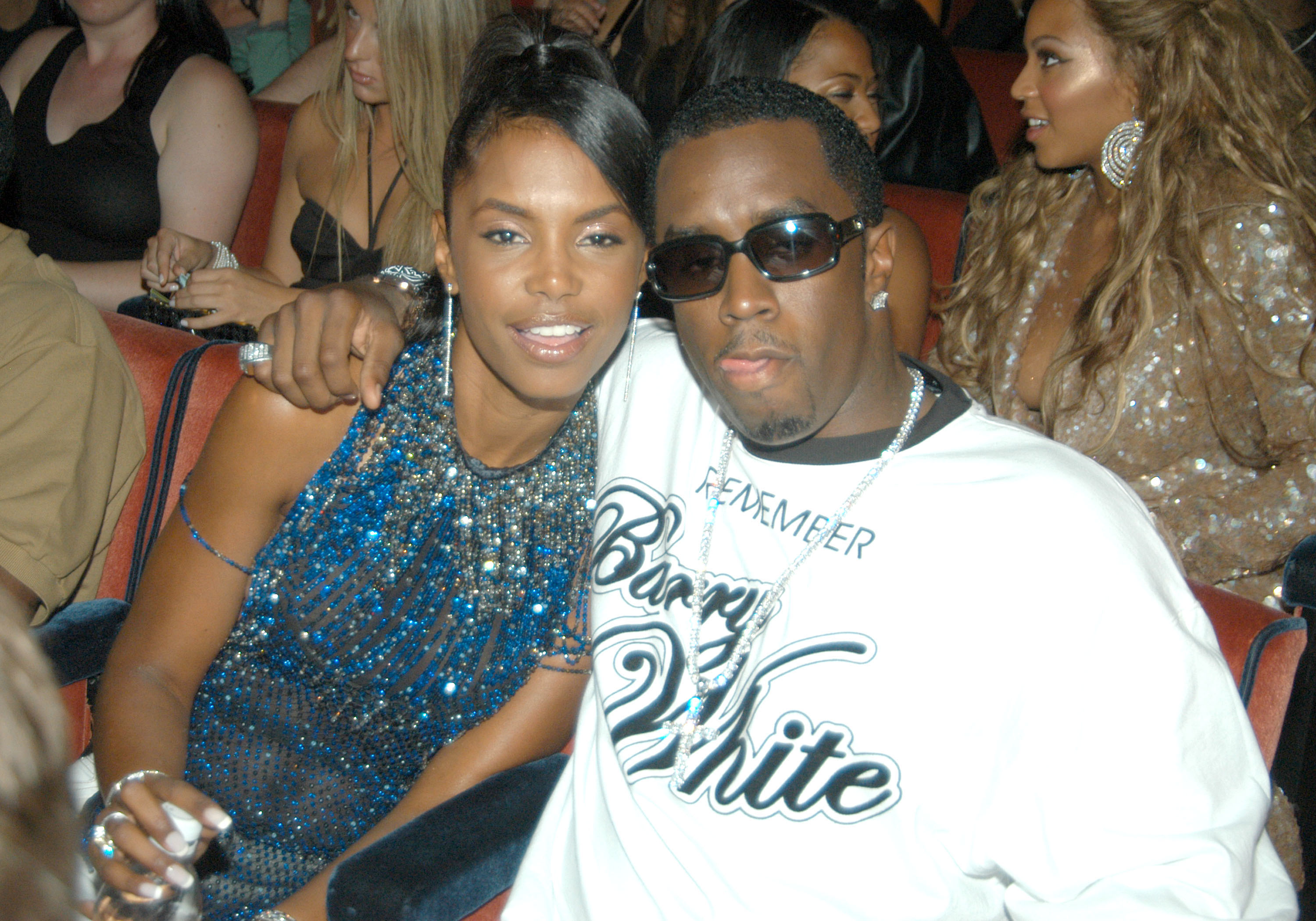 2003 MTV Video Music Awards - Backstage and Audience