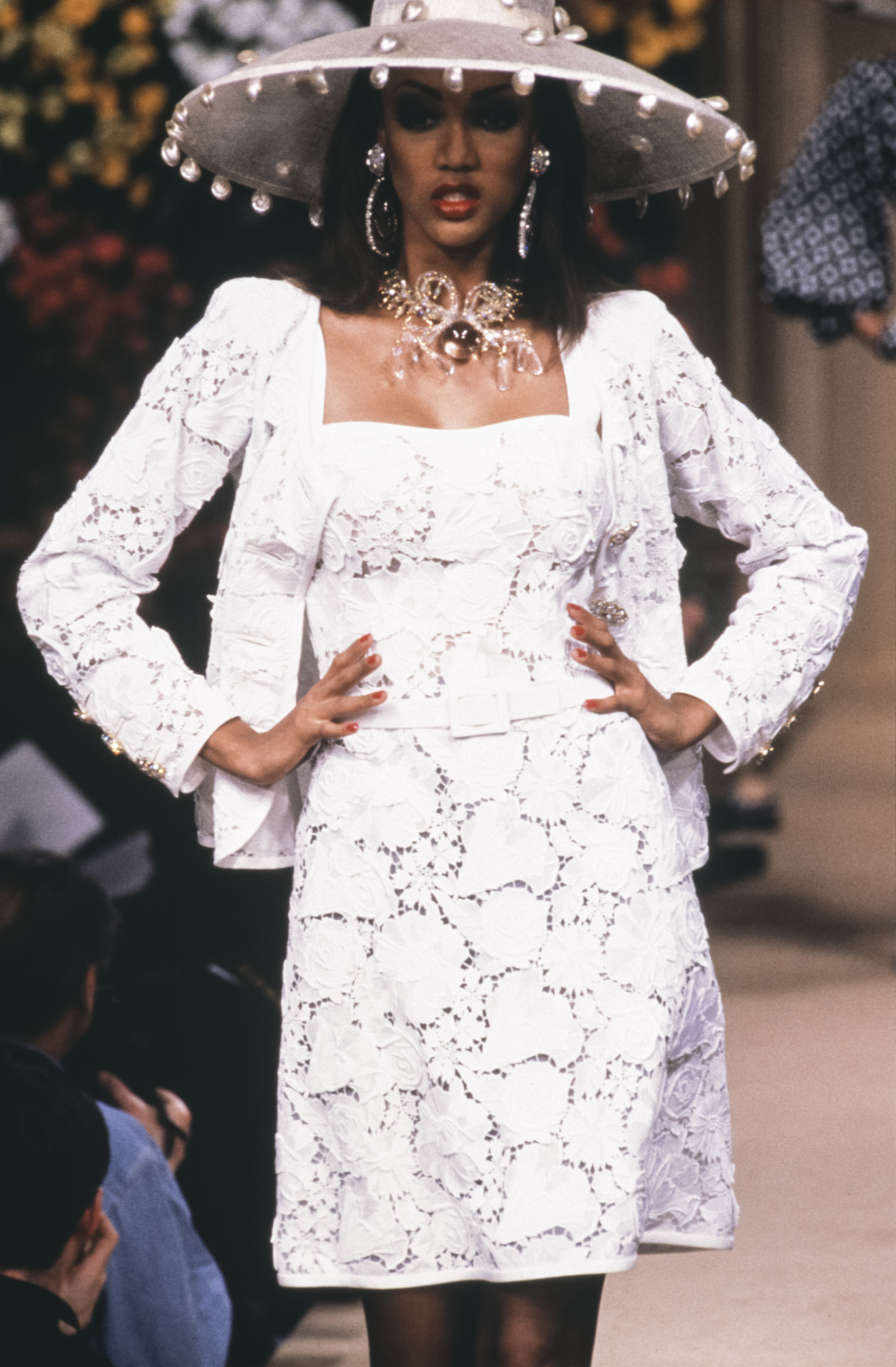 Yves Saint Laurent - Runway - Haute Couture Spring/Summer 1992