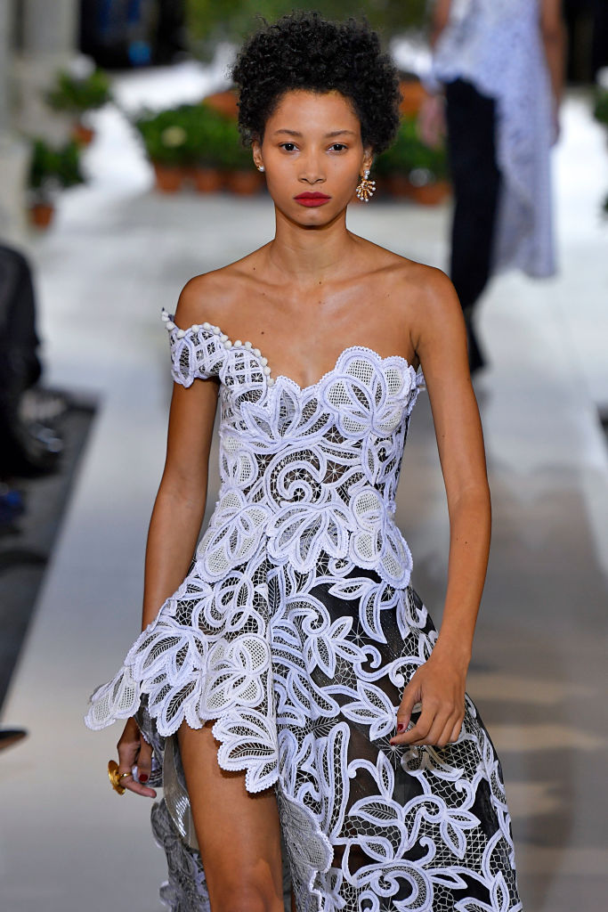 Oscar De La Renta - Runway - February 2019 - New York Fashion Week