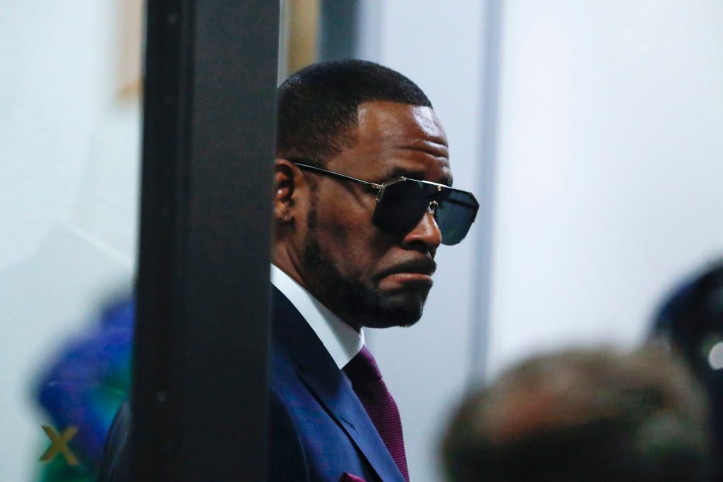 R. Kellys former hairstylist details alleged 2003 sexual assault