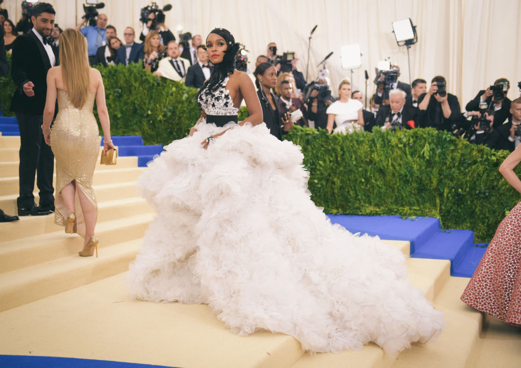 "Rei Kawakubo/Comme des Garcons: Art Of The In-Between" Costume Institute Gala