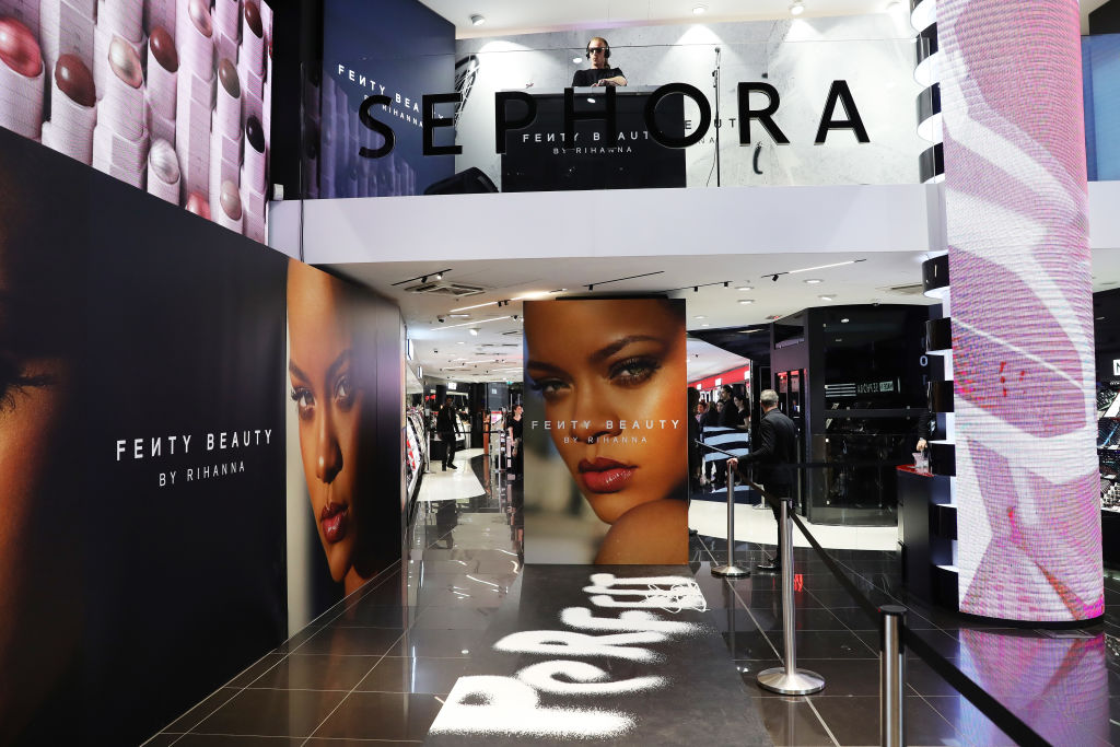 Sephora loves Fenty Beauty by Rihanna store event