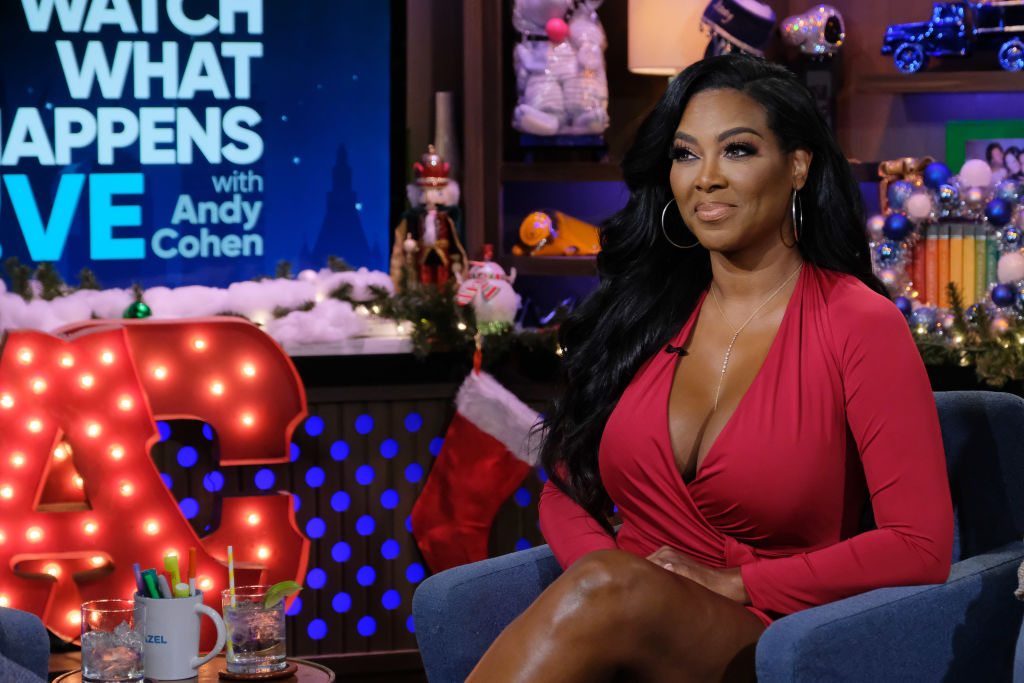 Watch What Happens Live With Andy Cohen - Season 16