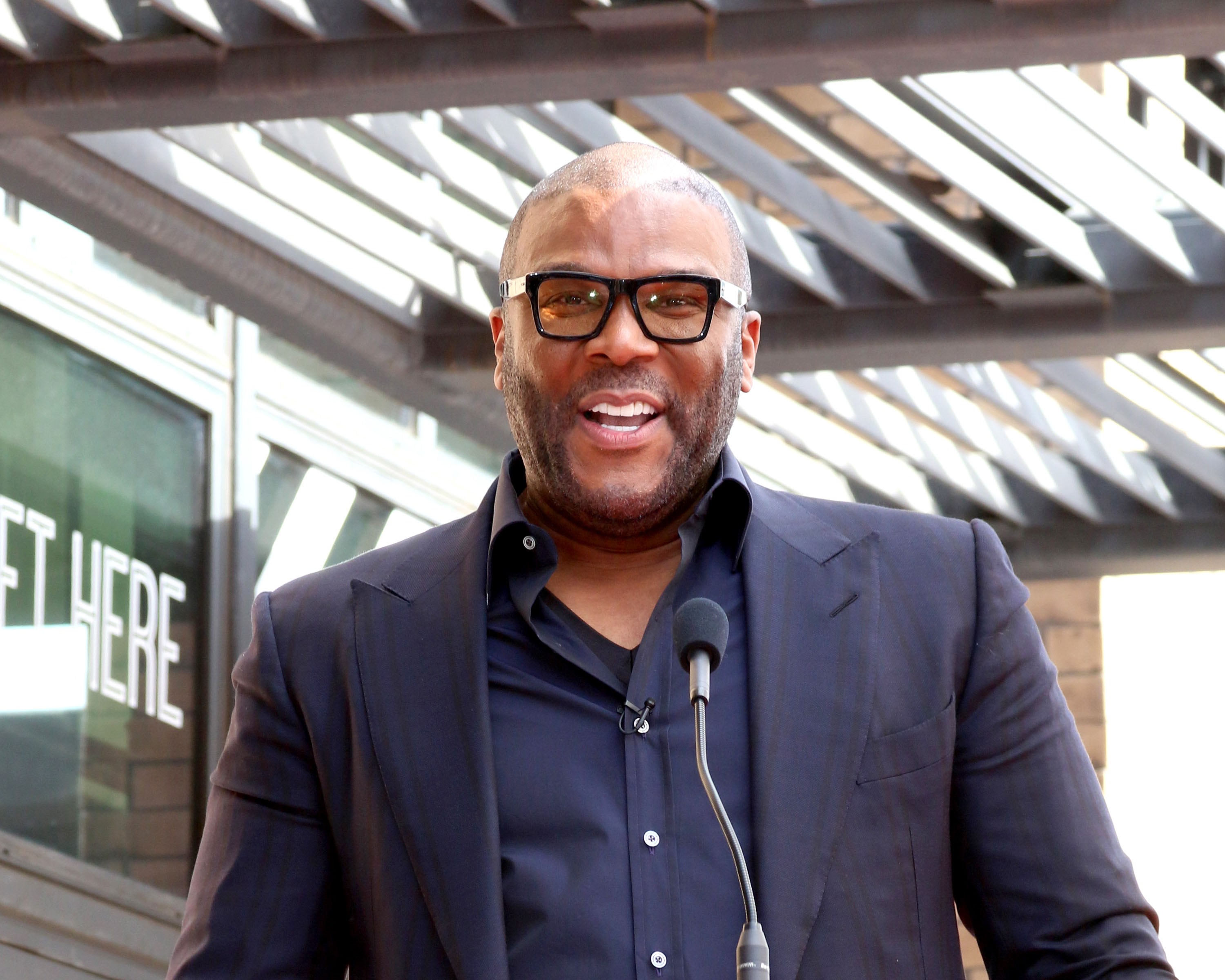 Tyler Perry, Barack Obama, Instagram, slave, Stanley Ann Dunham,