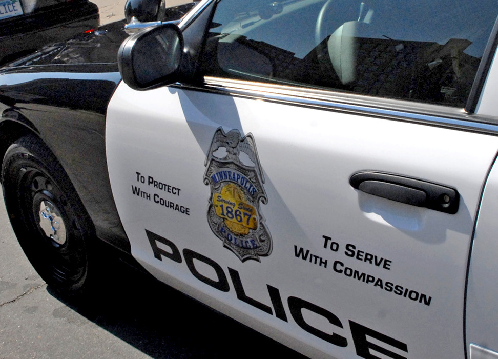 minneapolis police car sexassault