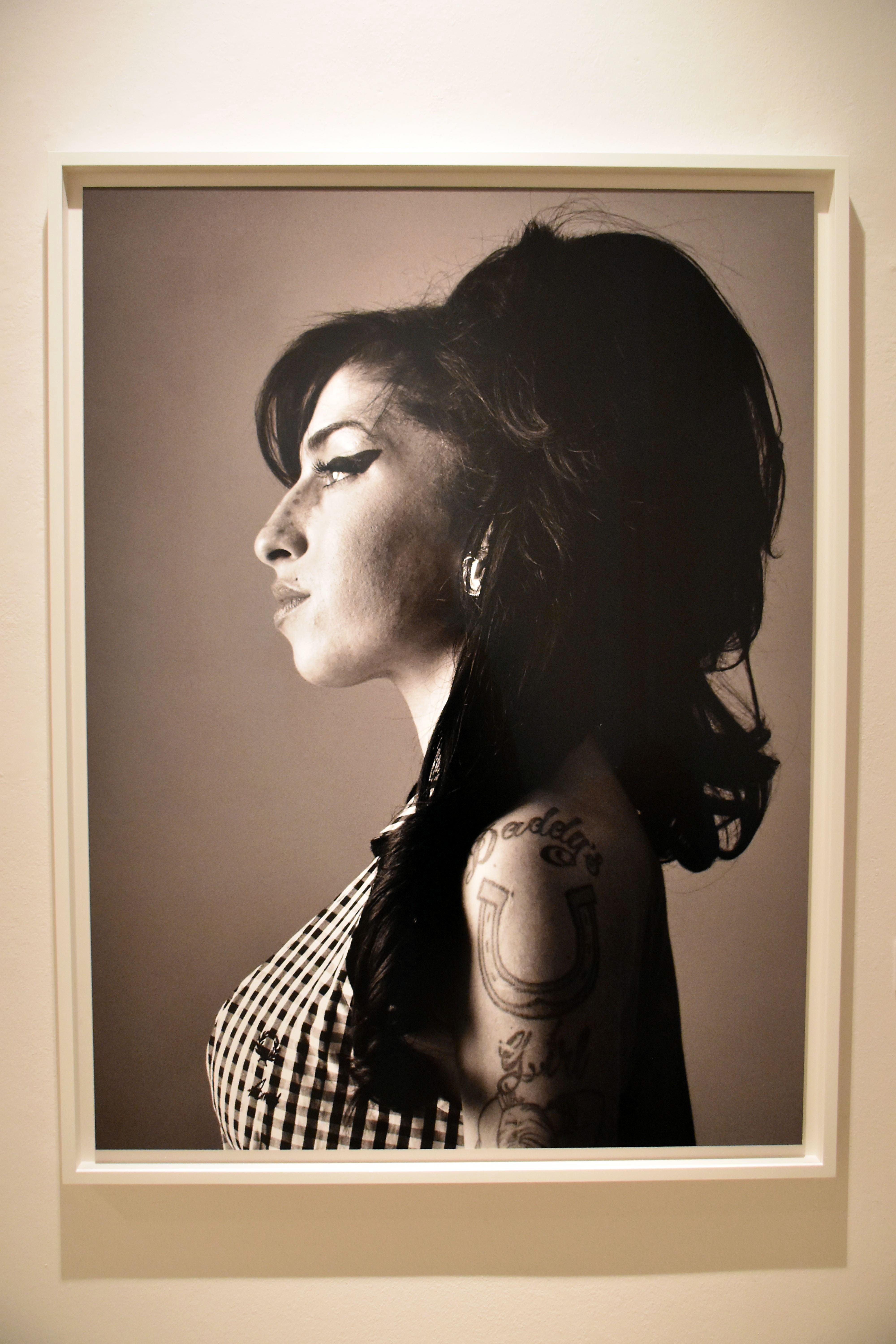 Vernissage Exposed by Bryan Adams