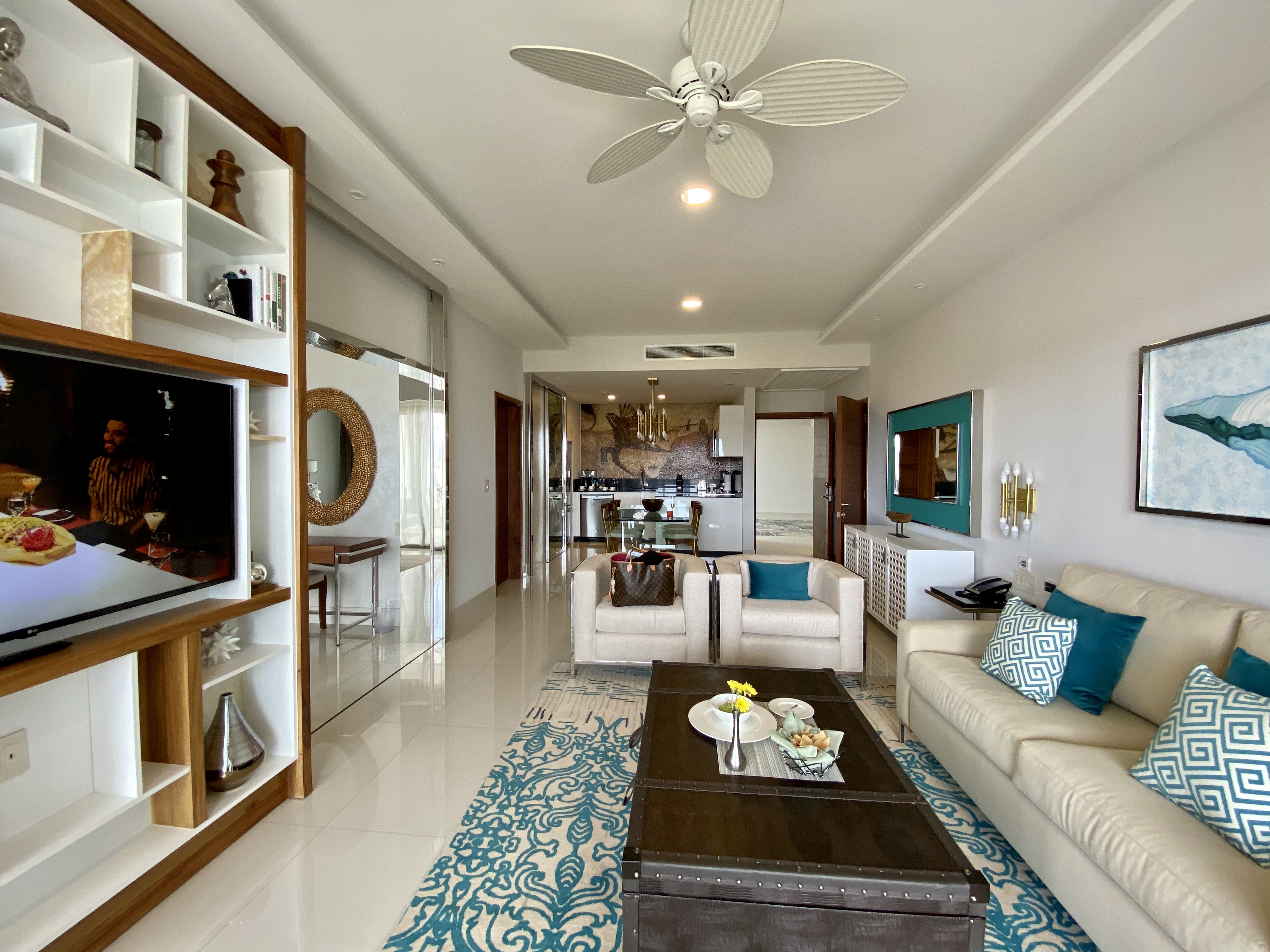 Garza Blanca Living Room