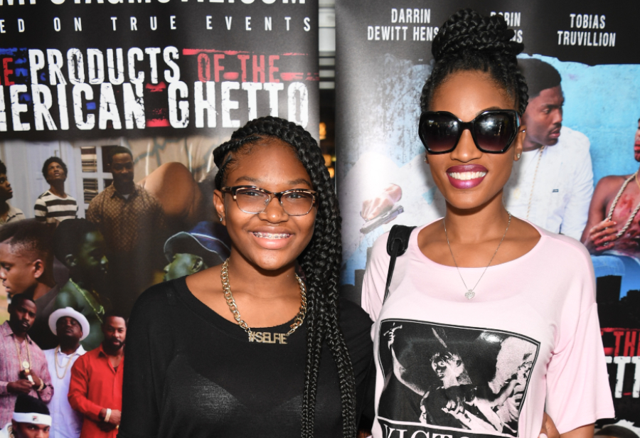 Erica Dixon twins