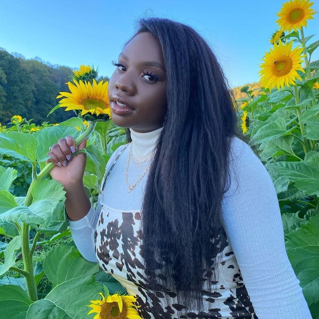 @elliealexandria wearing Mayvenn Hair