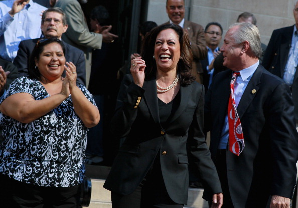 Democratic Gubernatorial Candidate Jerry Brown Makes Final Push Through State