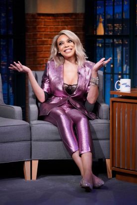 Late Night with Seth Meyers - Season 6
