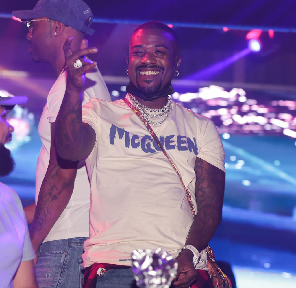 Ladies Love R&B Wednesdays