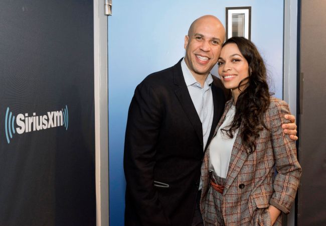 rosario dawson cory booker