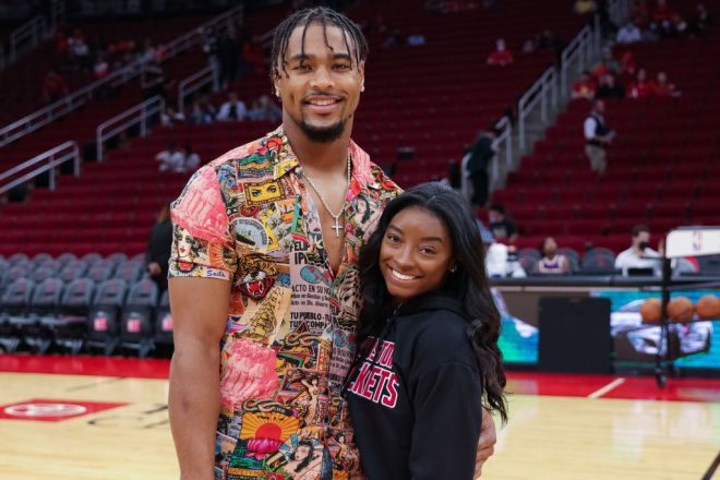 simone biles jonathan owens