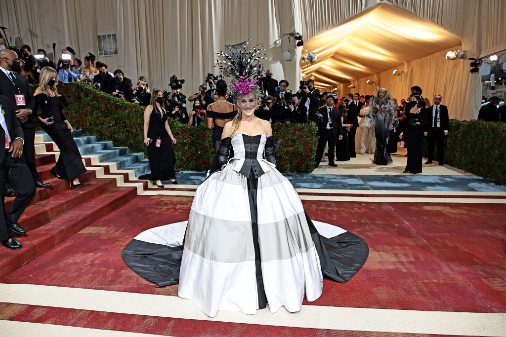 sarah jessica parker 2022 met gala dress