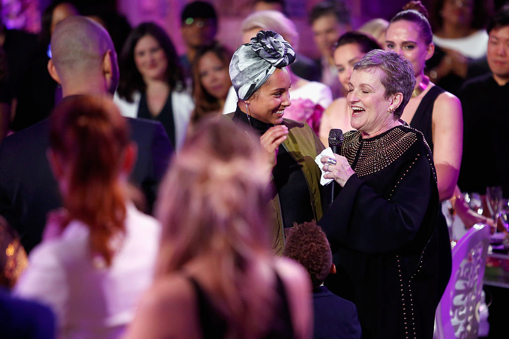 VH1's "Dear Mama" Event