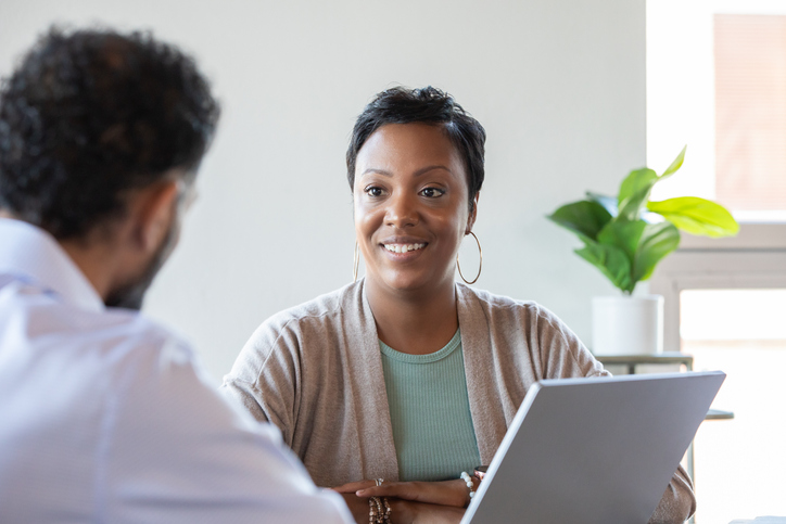 Consultant Meeting With Client
