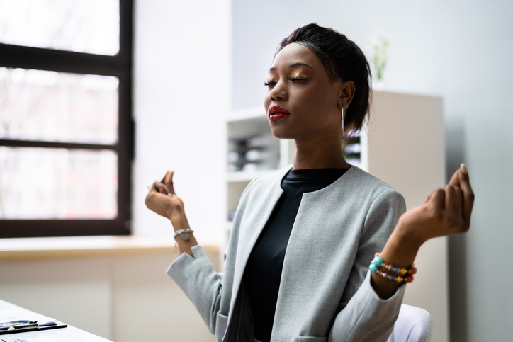 Yoga Meditation In Office to handle toxic workplace