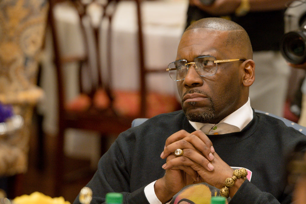 Pastor Jamal Bryant visits Stacey Abrams Visits The New Black Wall Street Market
