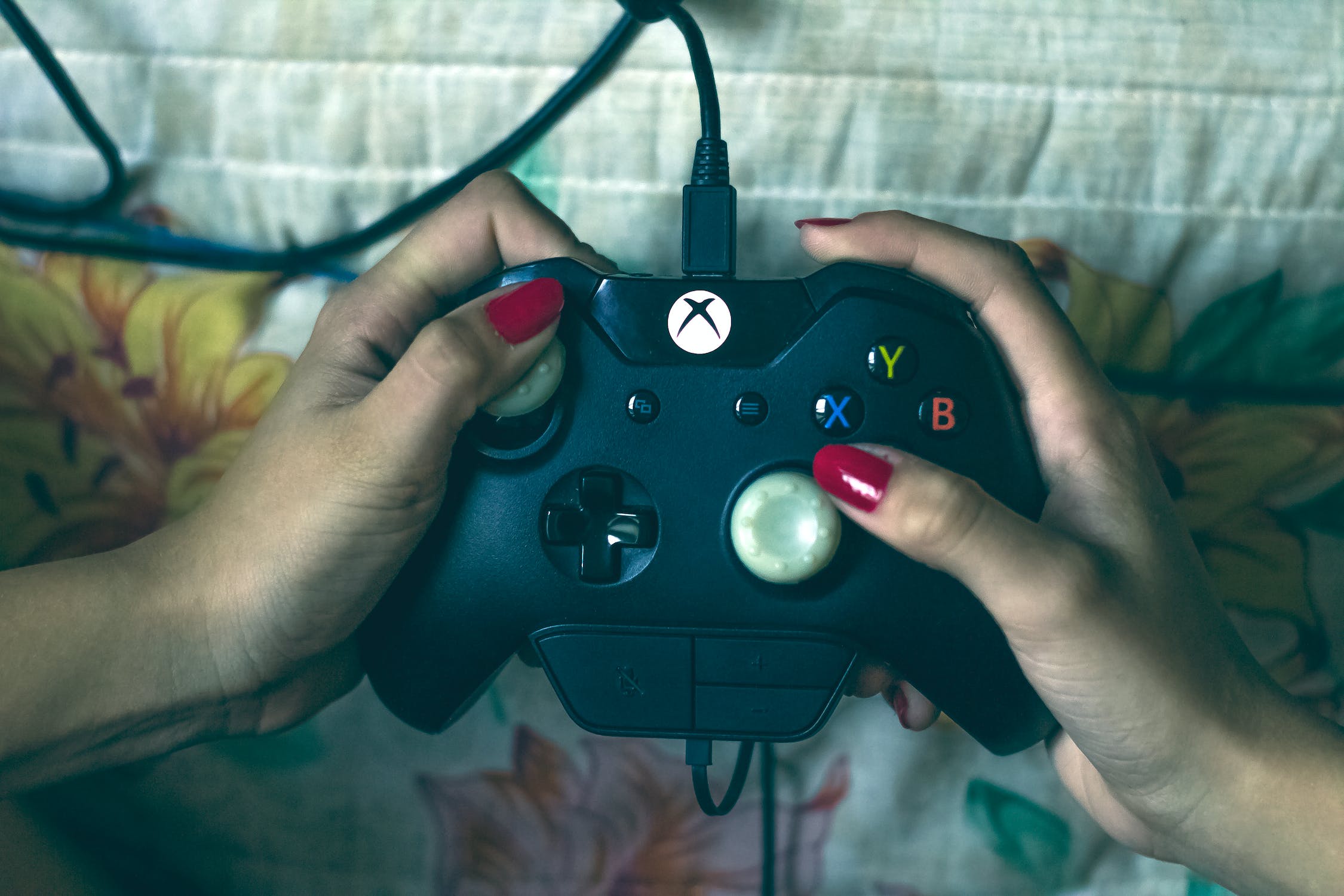 Gamers, video games, virtual gaming