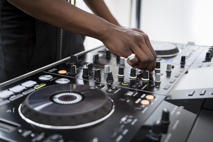 Black female DJs, Cocoa Chanelle, DJ Kemistry, DJ, DJ Minx, DJ Storm, Stacey "Hotwaxx" Hale, Ultra Naté, dance, club, house, music,
