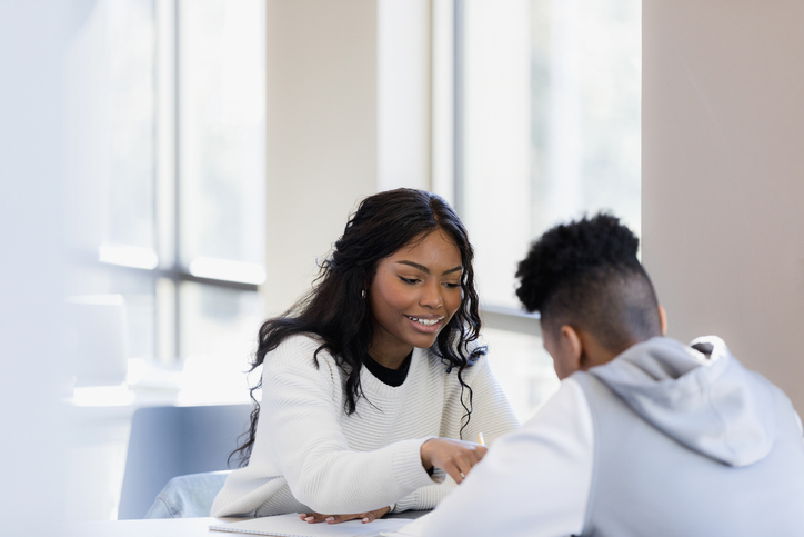 Black parenting Twitter gun Christy Kelly traditional teen dating daughter