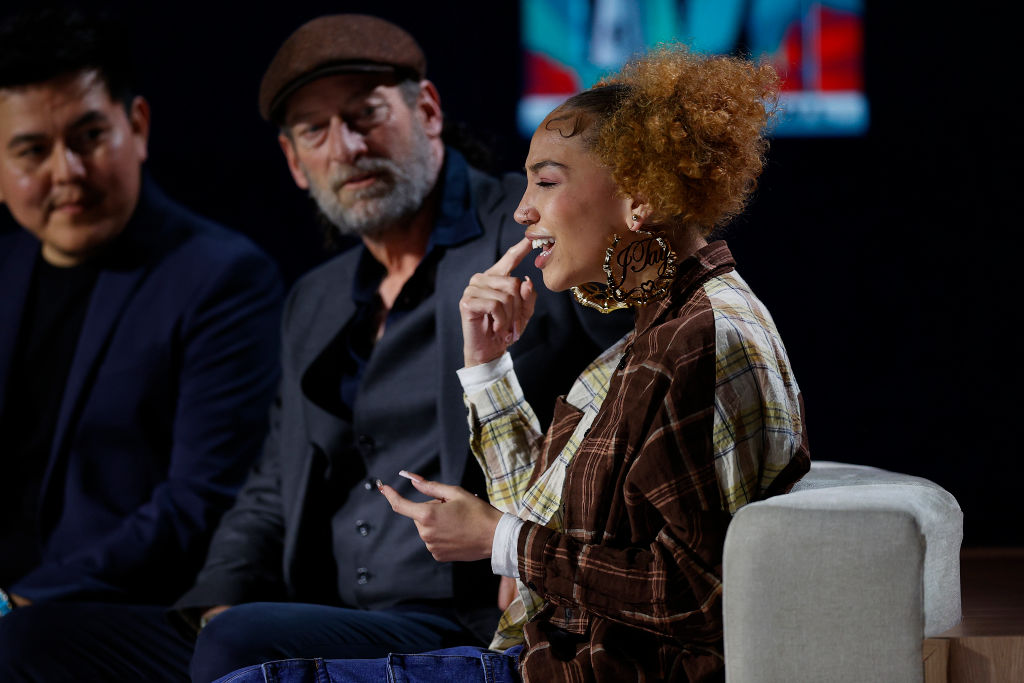 maternity shoot, Justina Miles, pregnant, sign language, deaf, Newsletter, pregnant, Jeevan Portraits