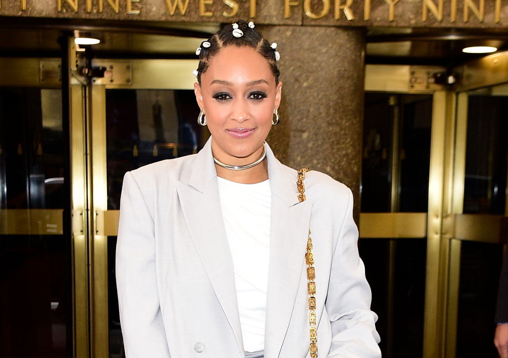 Tia Mowry Chris Perry podcast Cory Hardrict divorce 
