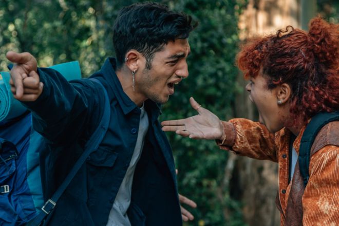 emotional, red flags, passive-aggressive, control, relationship 