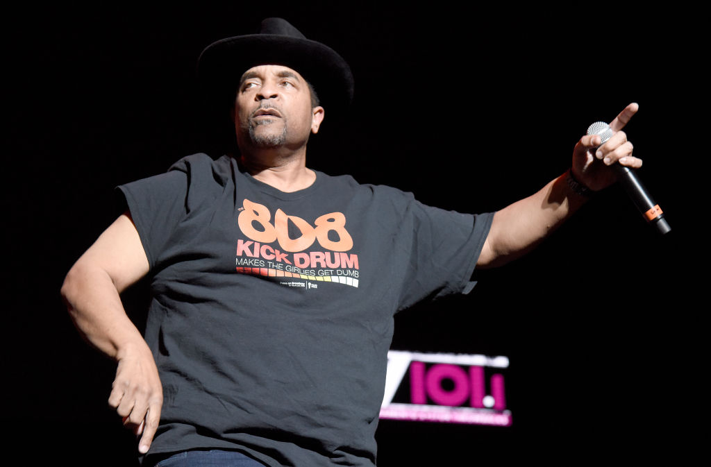 Sir Mix-A-Lot, Baby Got Back, resurfaced, performance, white women, twerking