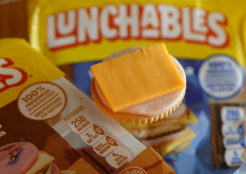 Armour LunchMakers, Lunchables, Oscar Mayer, Lead, Sodium, Consumer Reports, phthalates