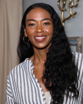 Celebrities Visit Hallmark's "Home & Family"
