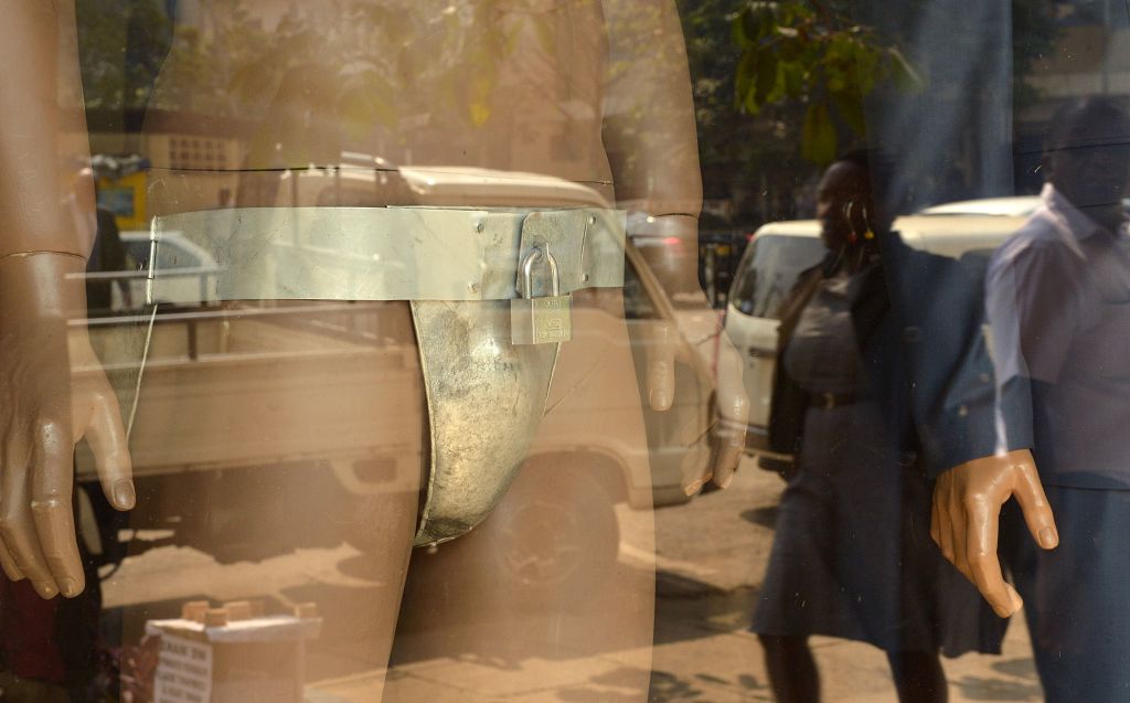 KENYA-MEN-HARASSMENT-PADLOCK