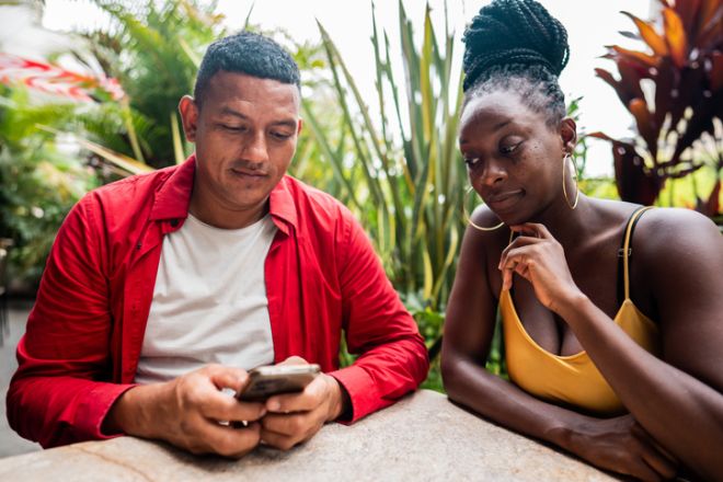 attention, phubbing, device, Jean Twenge, device, away, phone