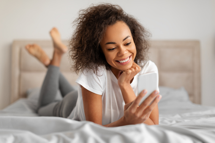 sexting, partner, intimacy, Gigi Engle, relationship 