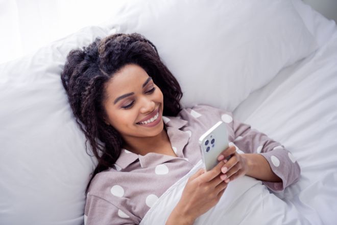 sexting, texting, Dr. Liz Powell, Stella Harris, confidence