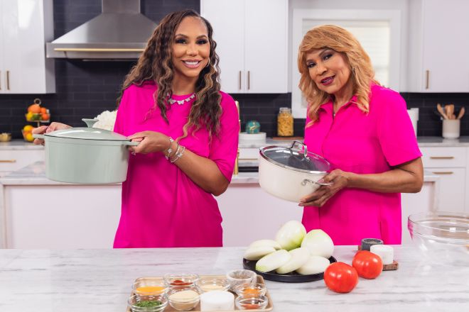 'Cooking Sessions With Tamar & Ms. E', The Braxton Burger, Mint, Ginger, Lemonade,