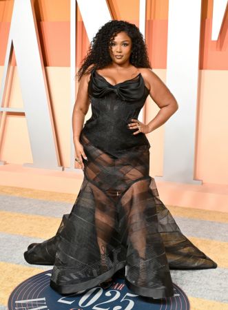 2025 Vanity Fair Oscar Party Hosted By Radhika Jones - Arrivals