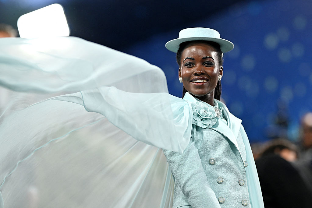 TOPSHOT-US-ENTERTAINMENT-FASHION-METGALA-CELEBRITY-MUSEUM-RED CARPET