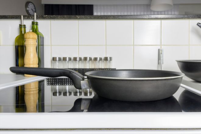 foods, eggs, storing, perishable, spices, oils,