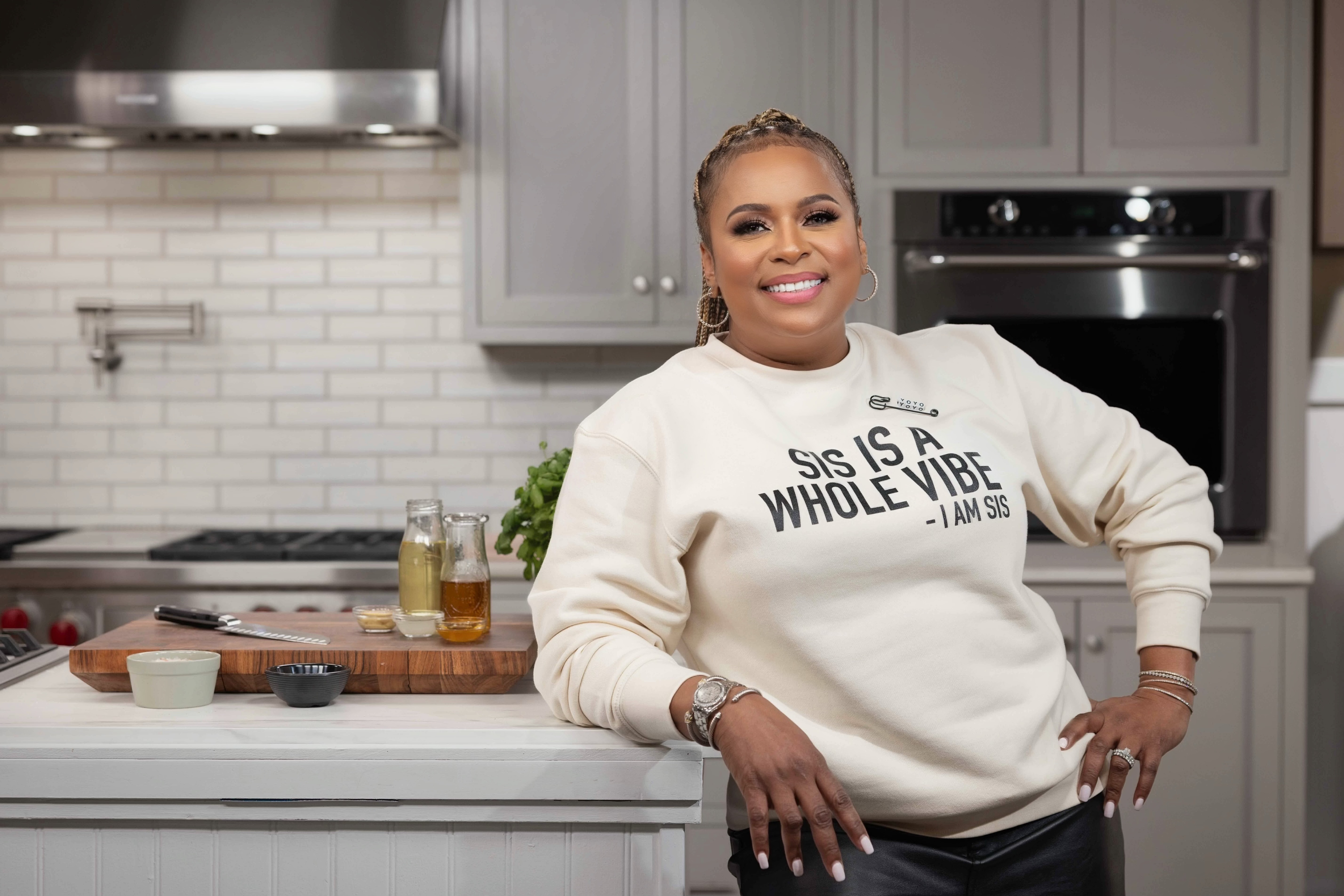 [EXCLUSIVE] Yo-Yo's Cooking Tips for Winning Hearts (And Rings)