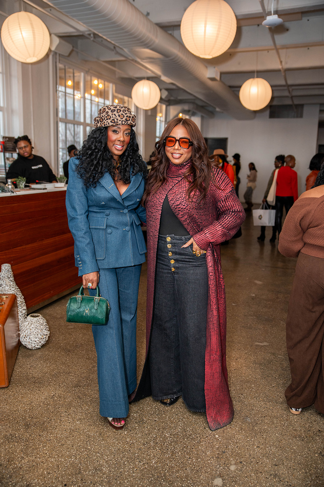 202She Did That. Holiday bazaar